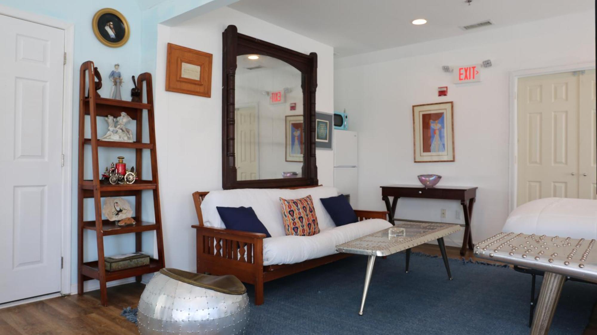 Tavern On The Bay Hotel - Frank Sinatra Suite Somers Point Exterior foto
